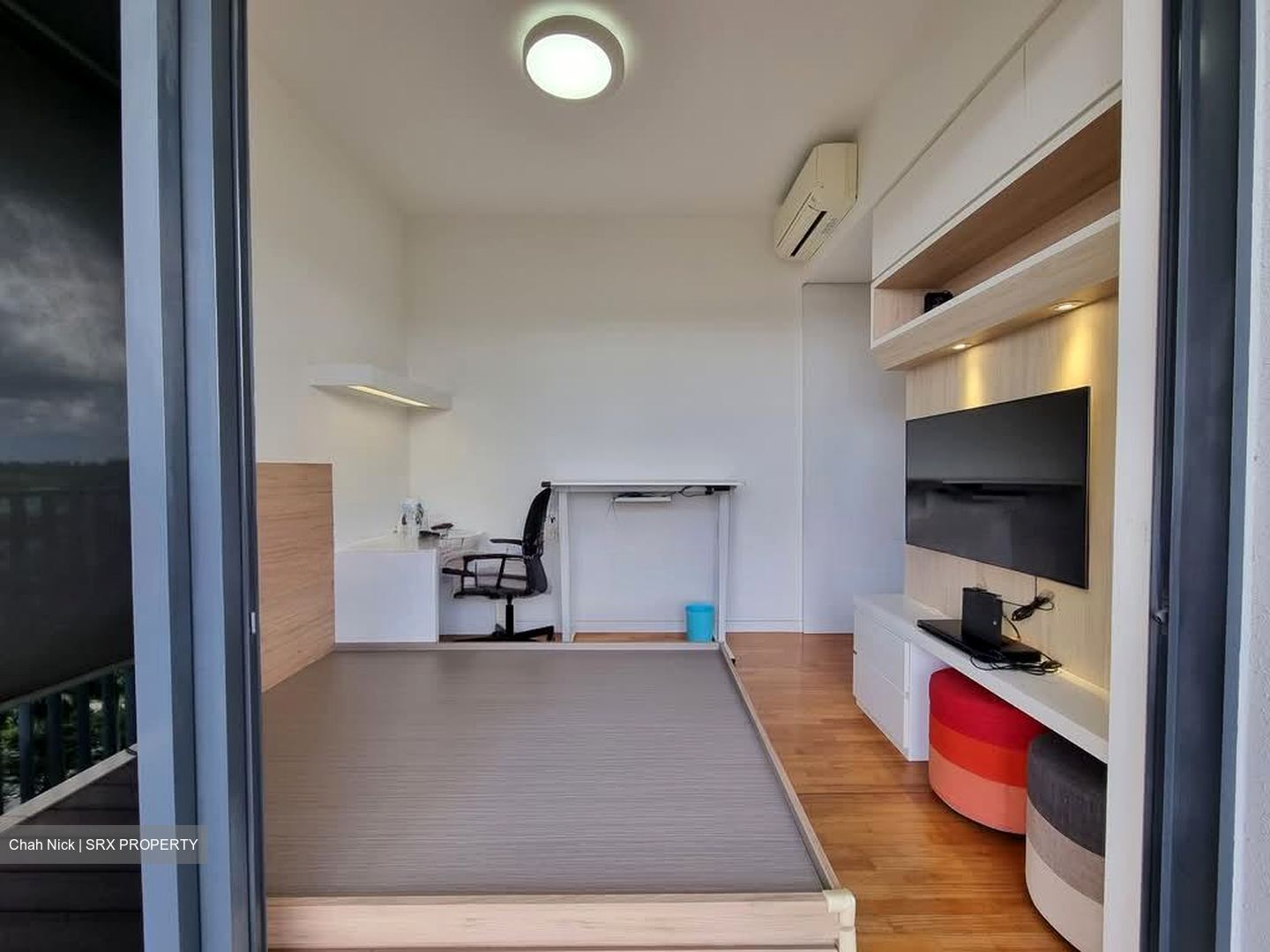 Sky Vue (D20), Condominium #561251261